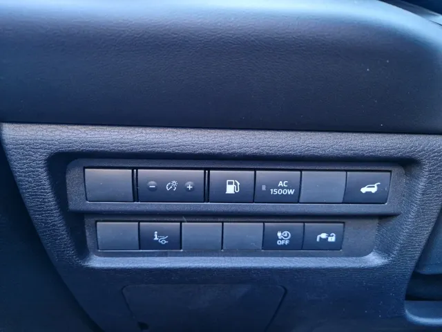 Mitsubishi Outlander 2.4i PHEV First Edition ( meerdere kleuren op voorraad )