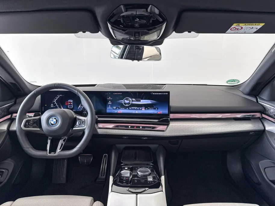 BMW 5 Serie Touring 550e xDrive Innovation Pack M Sportpakket Pro