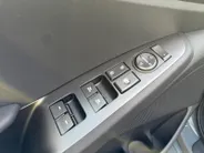 Hyundai IONIQ 1.6 GDi Hybrid i-Motion | Nette auto | Dealer onderhouden | Achteruitrijcamera | Apple CarPlay & Android Auto | Climate control |