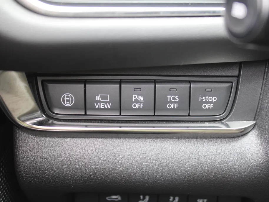 Mazda CX-30 2.0 e-SkyActiv-X M Hybrid Luxury | Trekhaak | Schuifdak | 18' LM | Leer | Elektr. stoelverstelling | Stuur-/stoelverwarming | HUD | 360 Camera | Winterset |