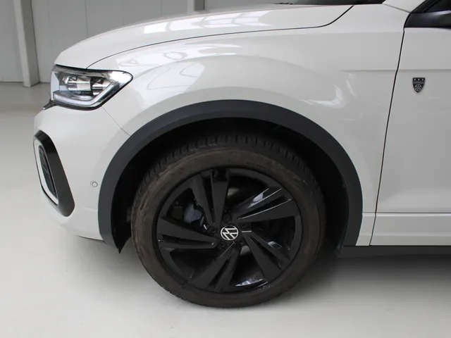 Volkswagen T-Roc Cabrio 1.5 TSI R-Line Karmann Blackstyle Leder | IQ-Light | Navigatie | Dodehoekassistent | Parkeercamera