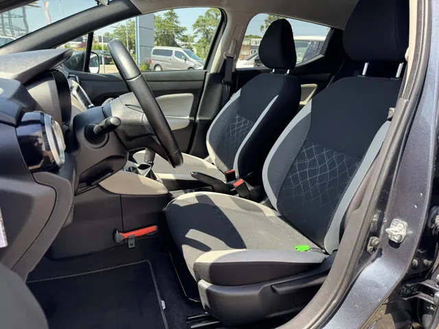 Nissan Micra 1.0 IG-T N-Connecta black edition