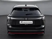 Volkswagen ID.7 Tourer Pro Business 77 kWh / 286pk Stuur- & Stoelverwarming · 360 Camera · Trekhaak · IQ.LIGHT ·  Head-Up Display