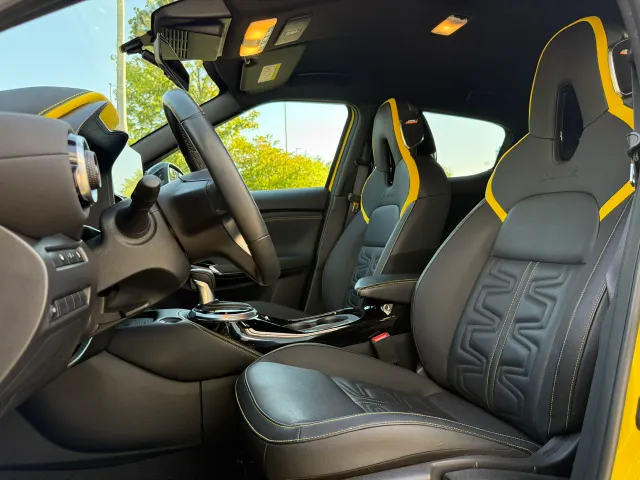 Nissan Juke Hybrid 143pk N-Sport | Navigatie | 360-Camera | App Connect | ACC | Cold Pack | Keyless