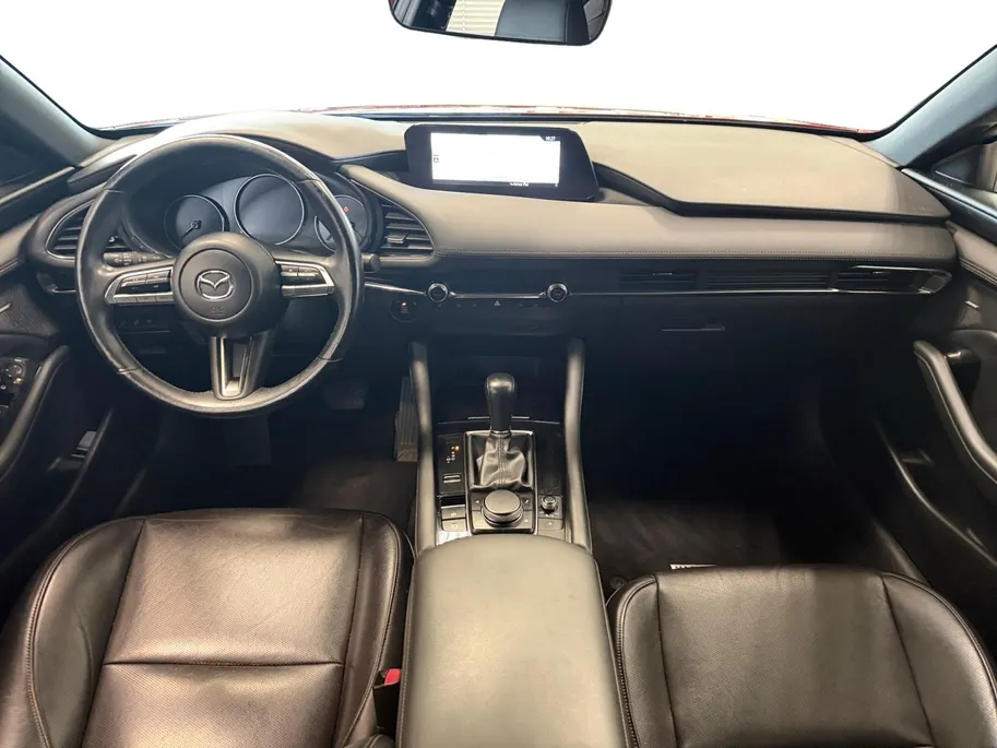 Mazda 3 2.0 SKYACTIVE X | 180 PK | COMFORT MET BOSE | LEDER | DEALERONDERHOUDEN | NL-AUTO |