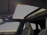 Audi A3 Sportback 45 TFSIe 272pk S-tronic S edition Competition · Panoramadak · Sonos Audio · Camera · Head-Up · Apple/Android Car Play · 18'' Inch · Garantie t/m 28-09-2030 of 100.000km