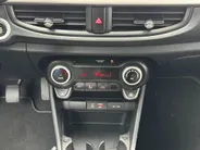 Kia Picanto 1.0 67pk 5-zits ExecutiveLine I Navi I Clima I Camera