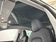 Tesla Model Y 351PK Long Range AWD 75 kWh Automaat | 1e eigenaar | Panoramadak | Basic Autopilot | 360 Camera | Stoelverwarming | Leder | Elektrische Achterklep | Elektrische Stoelen | Full LED |
