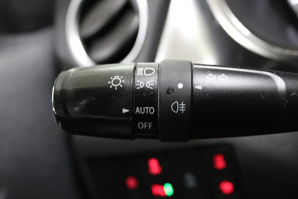 Suzuki Vitara 1.4 Boosterjet Style Smart Hybrid Automaat / Afn. Trekhaak /