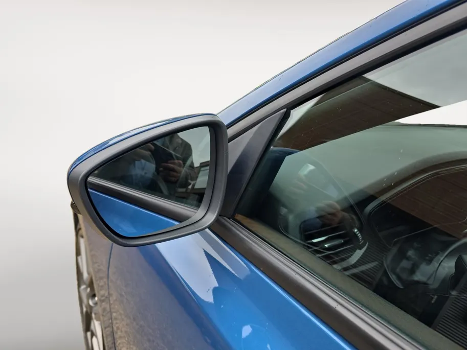 Ford Focus Wagon 2.3 EcoBoost ST-3 | Performance Pack | Panoramadak | Trekhaak | Winter Pack | Achteruitrijcamera | Adapt. Cruise Control | 12 maanden garantie! |