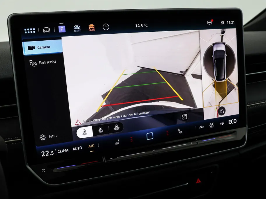 Volkswagen ID.7 Tourer Pro Limited Edition 77kWh 286pk · Navigatie · 360 camera · Trekhaak · 20' LM velgen