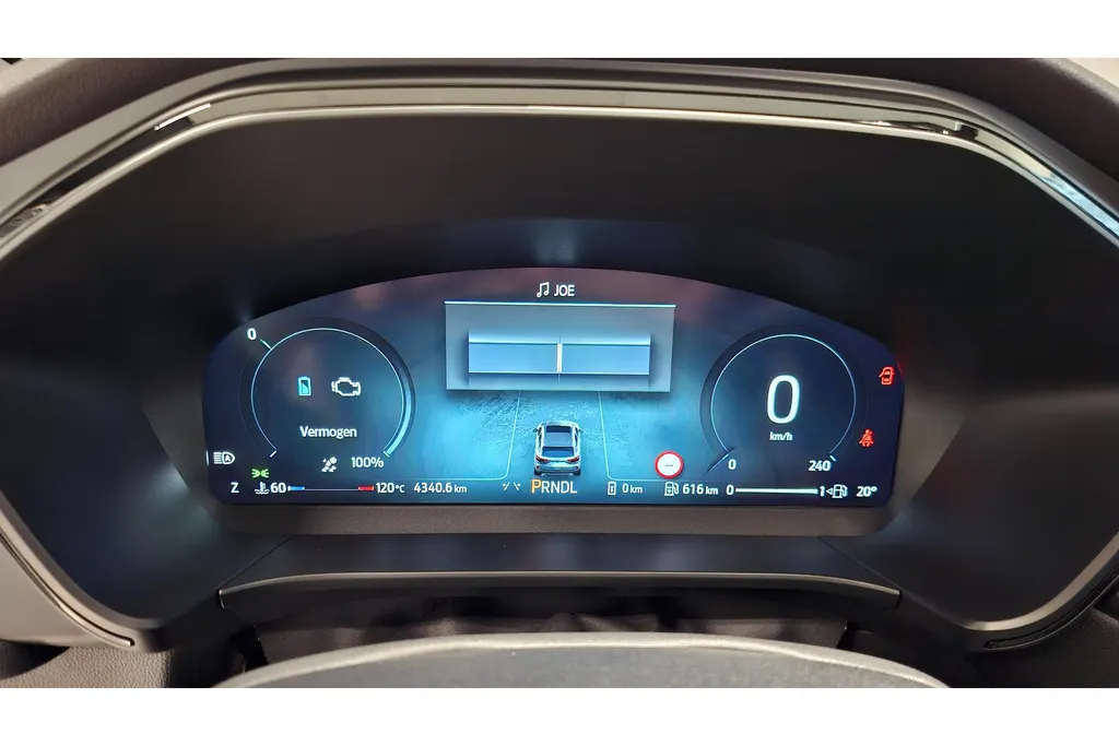 Ford Kuga 2.5 PHEV ST-Line X