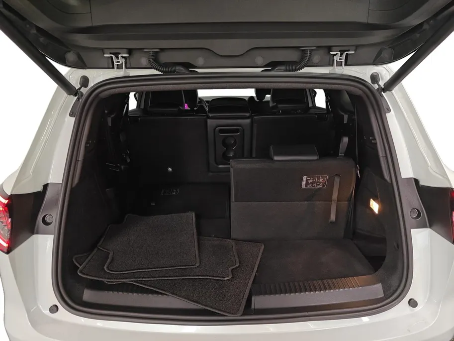 Renault Espace E-Tech full hybrid 200 techno 7p. AUTOMAAT NAVI AIRCO CAMERA CRUISE CONTROLE LM VELGEN APPLE CARPLAY ANDROID AUTO HOGE INSTAP 7 STOELEN ZEER MOOIE AUTO