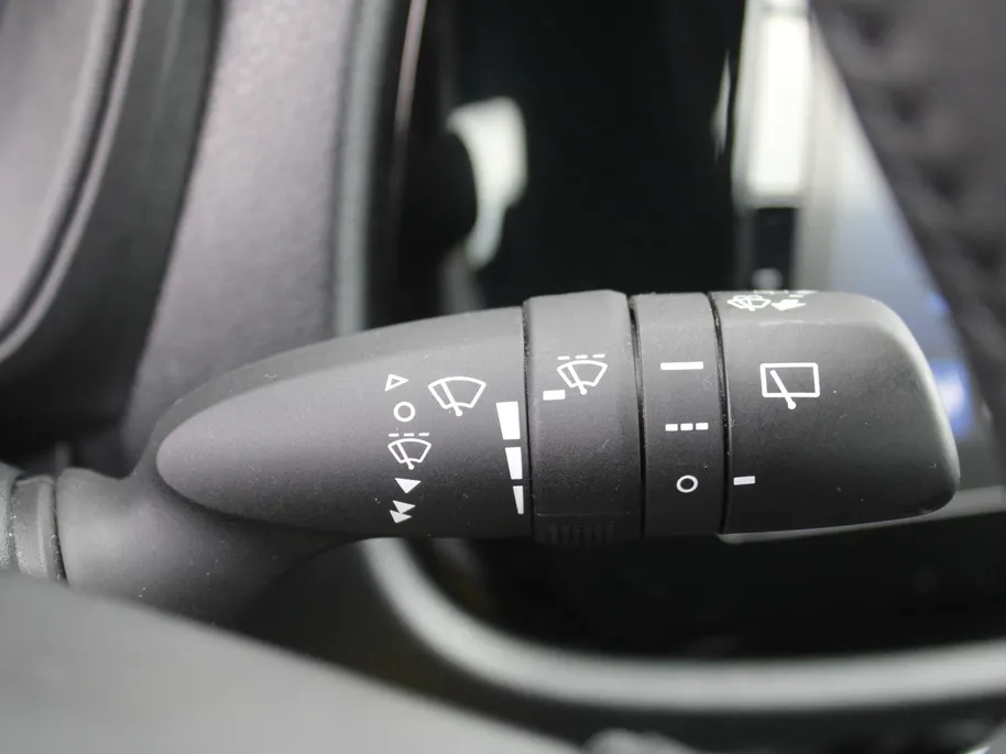 Toyota Aygo X 1.0 VVT-i MT Play | All season 17' | Apple carplay/Android auto | Cruise | Airco | Camera |