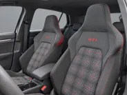 Volkswagen Golf 2.0TSI/265PK GTI DSG · Panoramadak · Camera · Trekhaak · Apple/Android Car Play · Garantie t/m 27-03-2030 of 100.000km