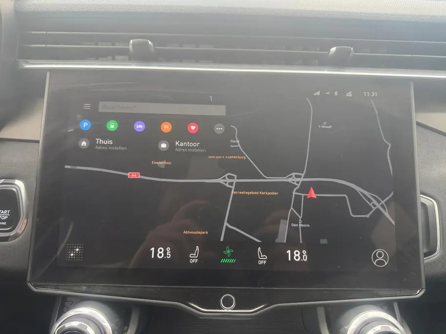 Lynk & Co 01 1.5 | Automaat | Panorama Dak | 360* Camera | Stoelverwarming | Apple Carplay/Android Auto | DAB | Climate Control | Cruise Control | Navigatie