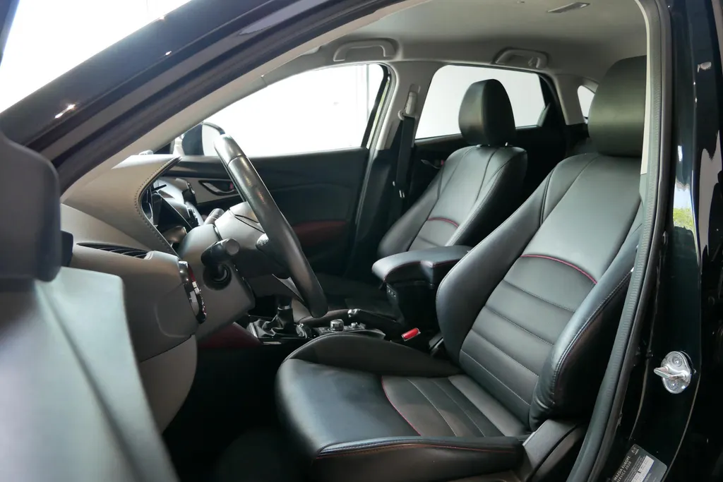 Mazda CX-3 2.0 SkyActiv-G 120 TS+ *Airco*Parkeersensoren*Leder*Trekhaak*Hoge instap!