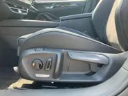 Volkswagen Passat Variant 1.5eHybrid 200kW/272PK R-Line Black Style DSG · Panoramadak · Navigatie · Trekhaak · Garantie t/m 12-03-2030 of 100000km.