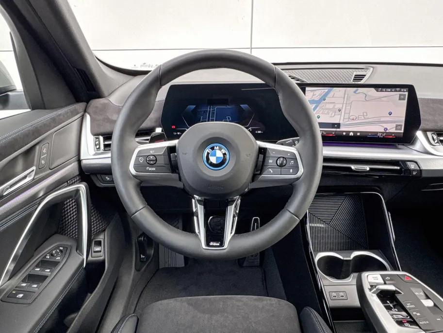 BMW iX1 eDrive20 67 kWh M Sport Edition