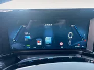 Ford E-Transit Courier Limited 44 kWh |Trehaak| Camera| Apple Carplay/Android Auto| stuurwiel verwarmd| 12 maanden Bovag Garantie|