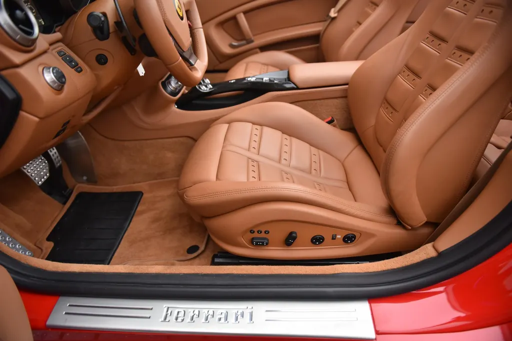 Ferrari California 4.3 V8 HELE