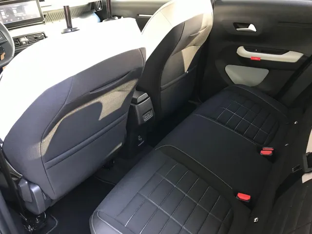 Citroën C3 1.2 Hybrid 110pk Max