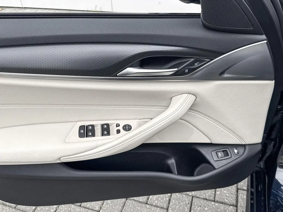 BMW 5 Serie Touring 530e