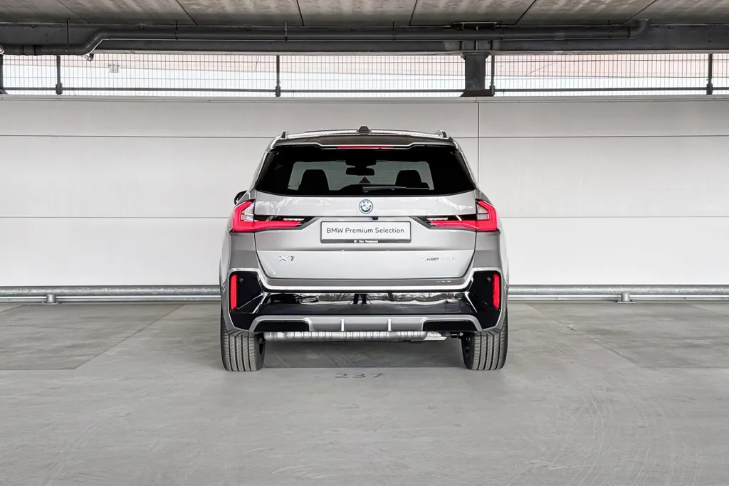 BMW X1 xDrive25e