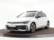 Volkswagen Golf 1.5 eHybrid 272pk DSG GTE · Panoramadak · Camera · Head-Up Display · ACC · Matrix LED · Optiekpakket Zwart · Garantie t/m 29-07-2030 of 100.000km
