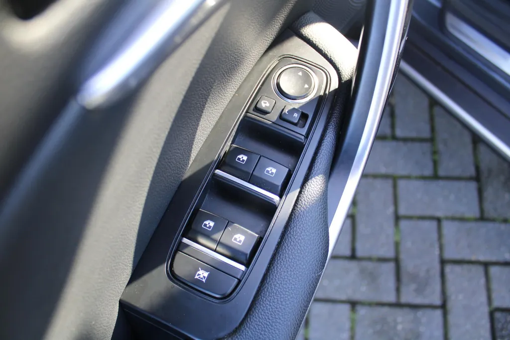 Kia XCeed 1.5 T-GDI MHEV DynamicLine | Airco | Navi | Cruise | Camera | 18' LM |