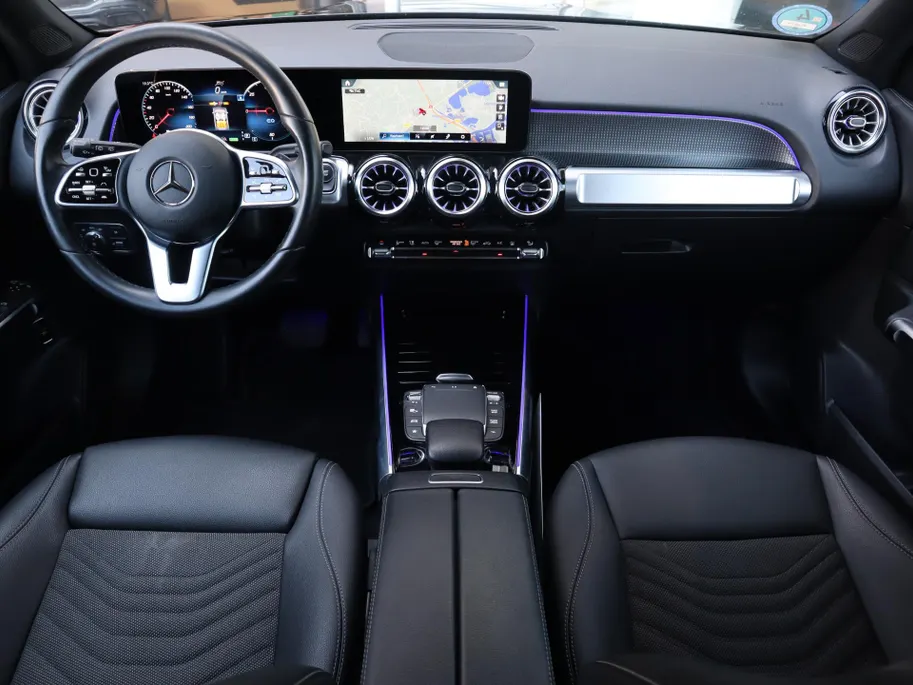 Mercedes-Benz EQB 250 Business Line 67 kWh l Panoramadak l Stoelverwarming l Achteruitrij camera