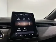 Renault Clio 90PK TCe GPF Techno | 9,3' Navi | Climate Control | Digital Cockpit | Camera | Parkeersensoren | Apple CarPlay/Android Auto | Full LED | Lichtemetalen Velgen | Licht & Regen Sensor |