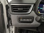 Renault Clio 1.6 E-Tech Full Hybrid 145 techno AUTOMAAT NAVI AIRCO CAMERA CRUISE CONTROLE APPLE CARPLAY ANDROID AUTO DEALER ONDERHOUDEN ZEER MOOIE AUTO