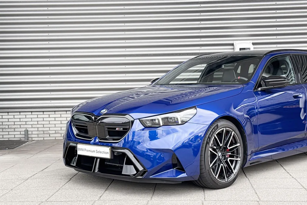 BMW M5 Touring 