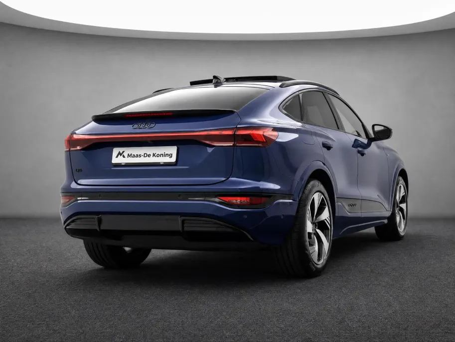 Audi Q6 e-tron Sportback S edition performance 100 kWh 306pk · SOH 97,5% · Panoramadak · 360 Camera · Wegklapbare Trekhaak · Bang & Olufsen · Leder · Warmtepomp · Head-Up · 20'' Inch · Garantie t/m 17-09-2030 of 100.000km
