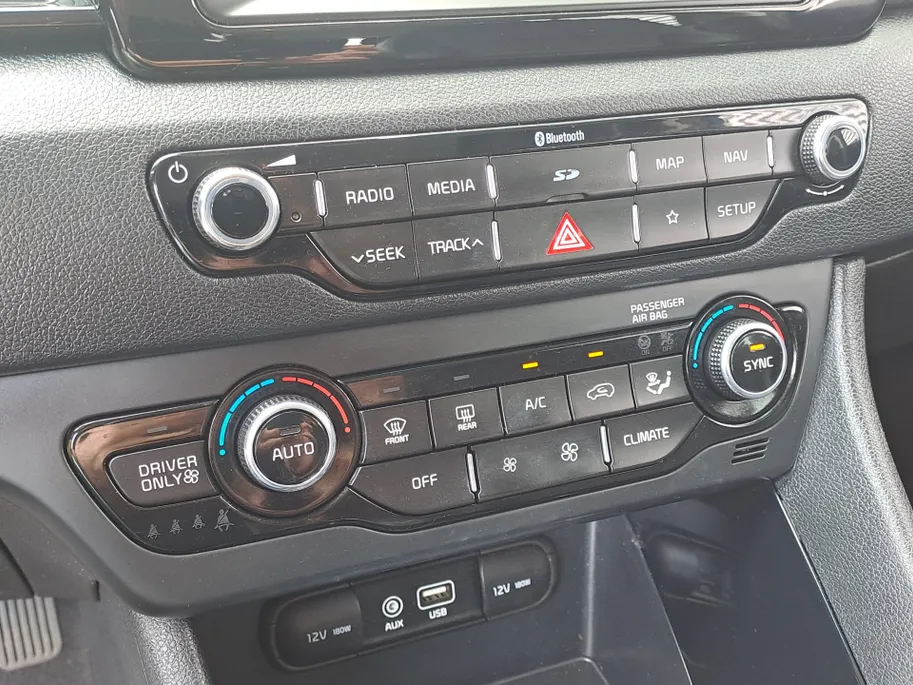 Kia Niro 1.6 GDi Hybrid DynamicLine | Automaat | Navi | Camera | Apple Carplay/Android Auto | Cruise control | electronic climate control | Hybride
