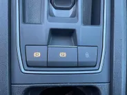 CUPRA Formentor 1.4 TSI e-Hybrid *Automaat*Navi+Camera*Climate Control*Winter Pack*Adapt. Cruise Control*Keyless Entry*Elekt. Achterklep*Zeer nette auto!