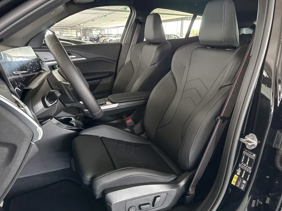 BMW iX2 eDrive20 67 kWh M Sport Edition