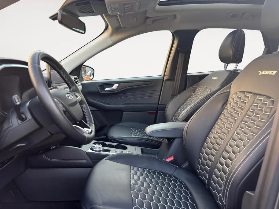 Ford Kuga 2.5 PHEV Vignale | Panoramadak | Trekhaak | Winter Pack | Driver assistance Pack | Elektr. Achterklep | Lederen Elektr. stoelen | 12 maanden garantie! |