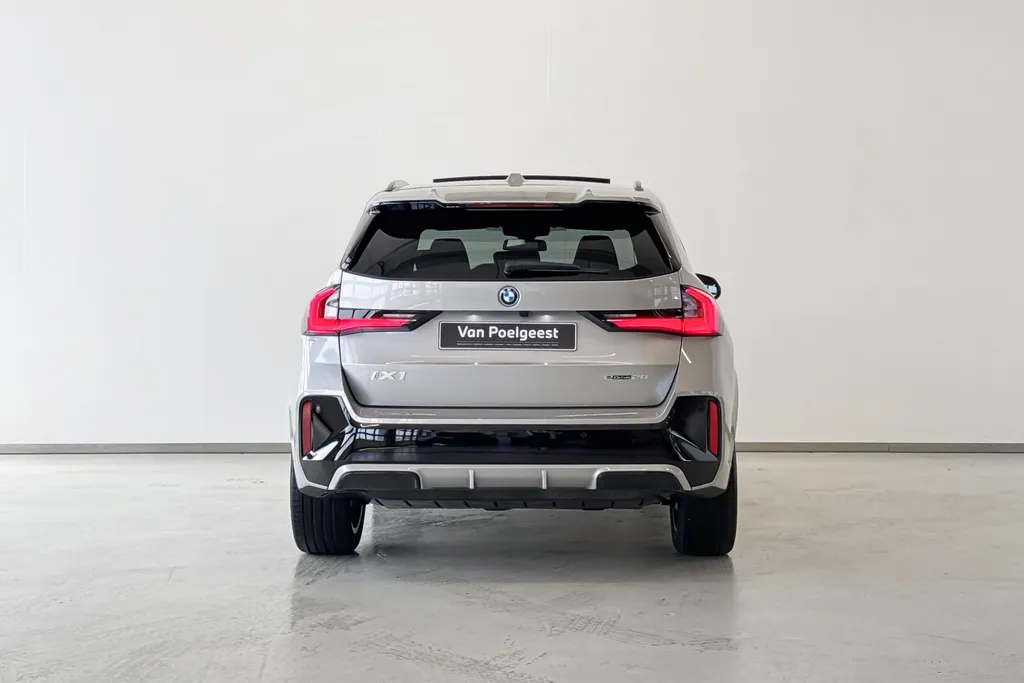 BMW iX1 eDrive20 67 kWh M Sport Edition
