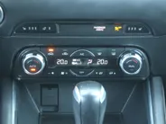 Mazda CX-5 2.0 SkyActiv-G 165 Skylease Luxury | Trekhaak | 360 Camera | Leer | Stuur-/stoelverwarming | HUD | Bose | Elek. stoelverstelling | 19' LM | All seasons |