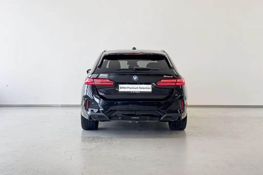 BMW 5 Serie Touring 530e M Sport Edition Innovation Pack