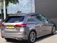 Mercedes-Benz B-Klasse 180 Business Solution AMG l Keyless l Achteruitrij camera l Stoelverwarming