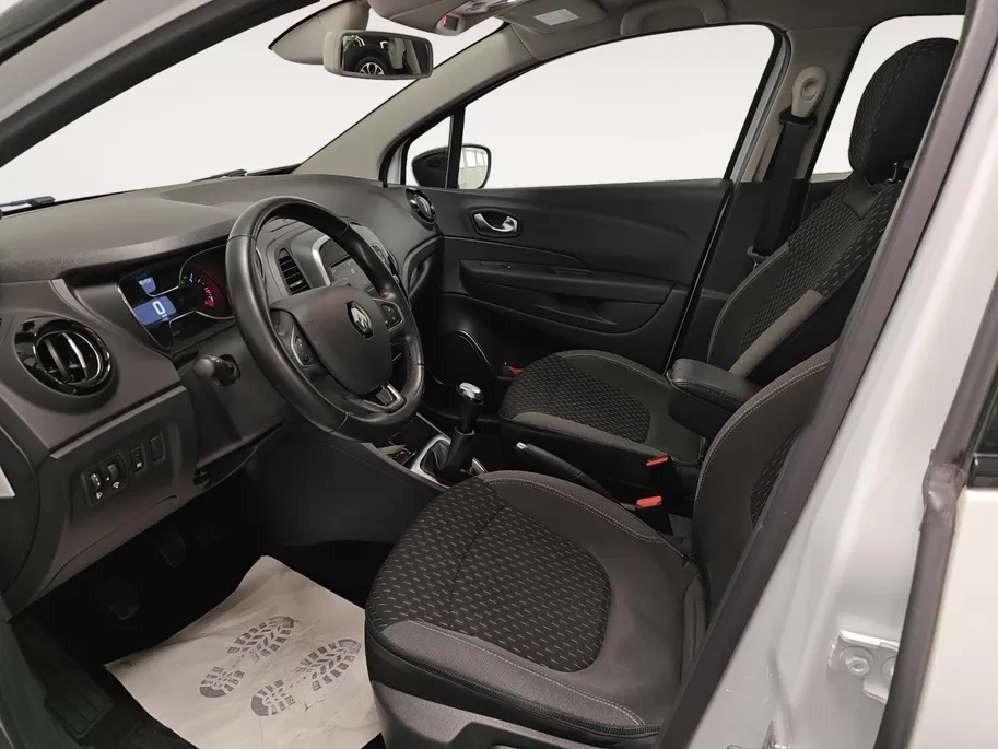 Renault Captur 0.9 TCe Version S | Navigatie | Airco | Cruise Control | Bluetooth | Parkeersensoren | Lichtmetalen Velgen | panoramadak
