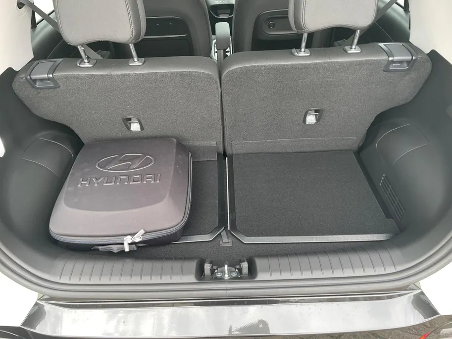Hyundai Inster Evolve 49 kWh | Z&Z Topdeal! | Van € 32.080,-, nu voor €29.580,-