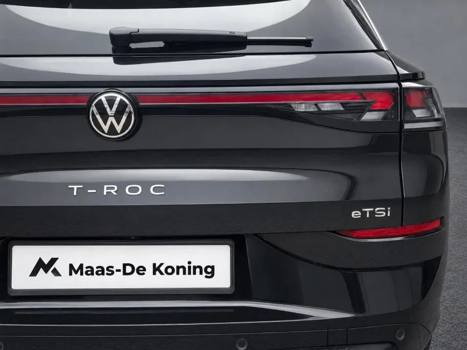 Volkswagen T-Roc 1.5 eTSI 150pk DSG R-Line First Edition · Camera · Apple/Android Car Play · Elek. Achterklep · Matrix LED · Stoel-& Stuurverwarming · 18'' Inch ·