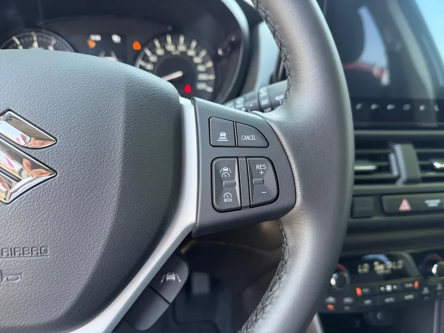 Suzuki S-Cross 1.4 Boosterjet Select Smart Hybrid | Op Voorraad | Snel Rijden | Actie Korting: €2000,- Op Beperkte Voertuigen |