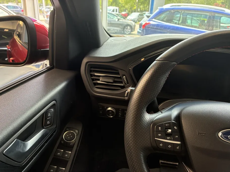 Ford Kuga 2.5 PHEV ST-Line X