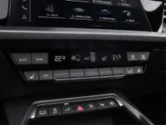 Audi A3 Sportback 45 TFSIe 272pk S-tronic S edition Competition · Panoramadak · Camera · Carbon Achterspoiler · Leder · Elek. voorstoel · Matrix LED · 18'' Inch · Garantie t/m 29-07-2030 of 100.000km