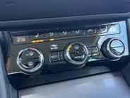 Škoda Superb Combi 1.4 TSI iV Business Edition Plus | Uniek lage km-stand | 360 camera | Adaptieve Cruise Control | Stoel- en stuurverwarming